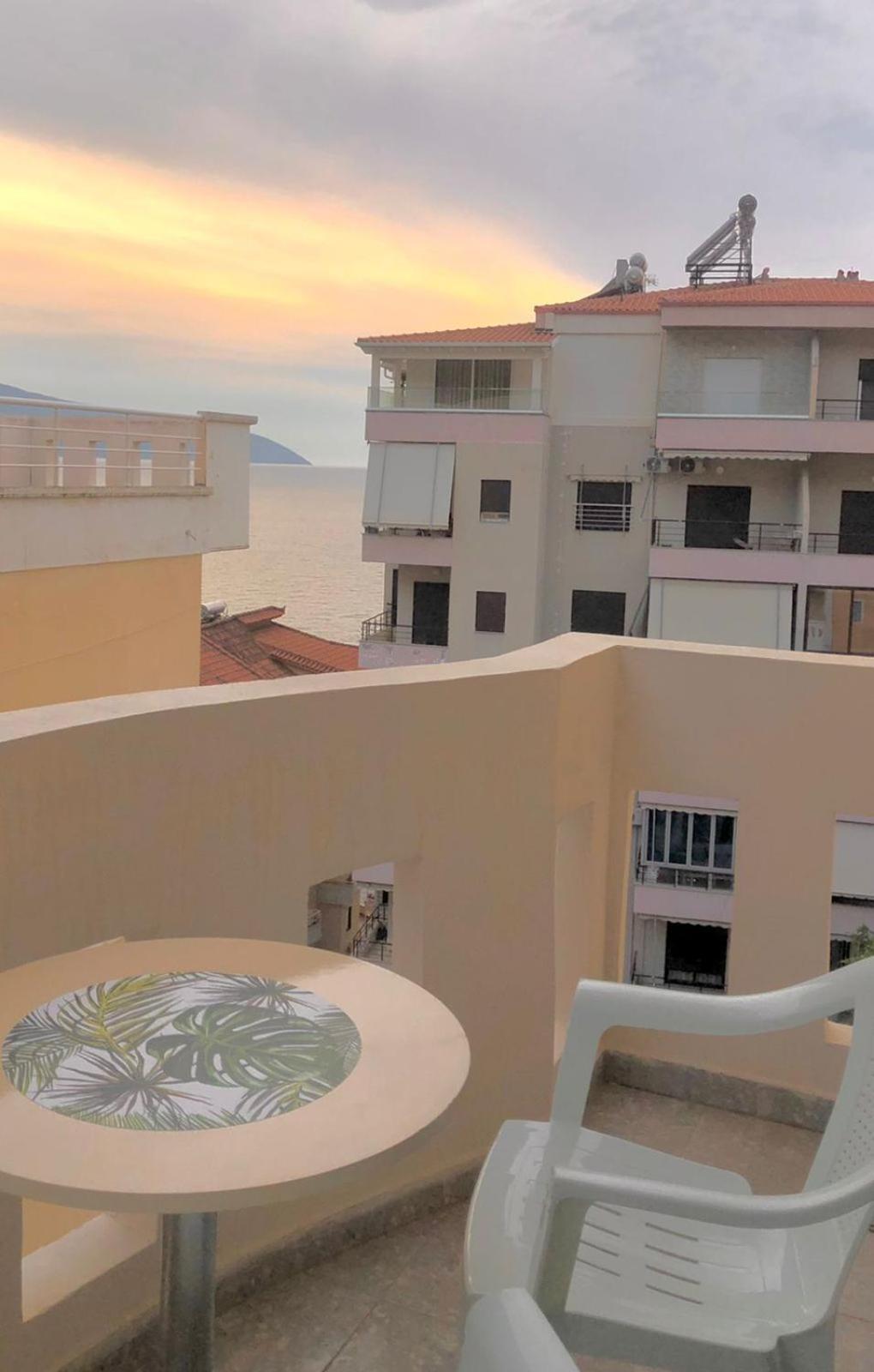 Dn Apartments Vlorë Екстериор снимка
