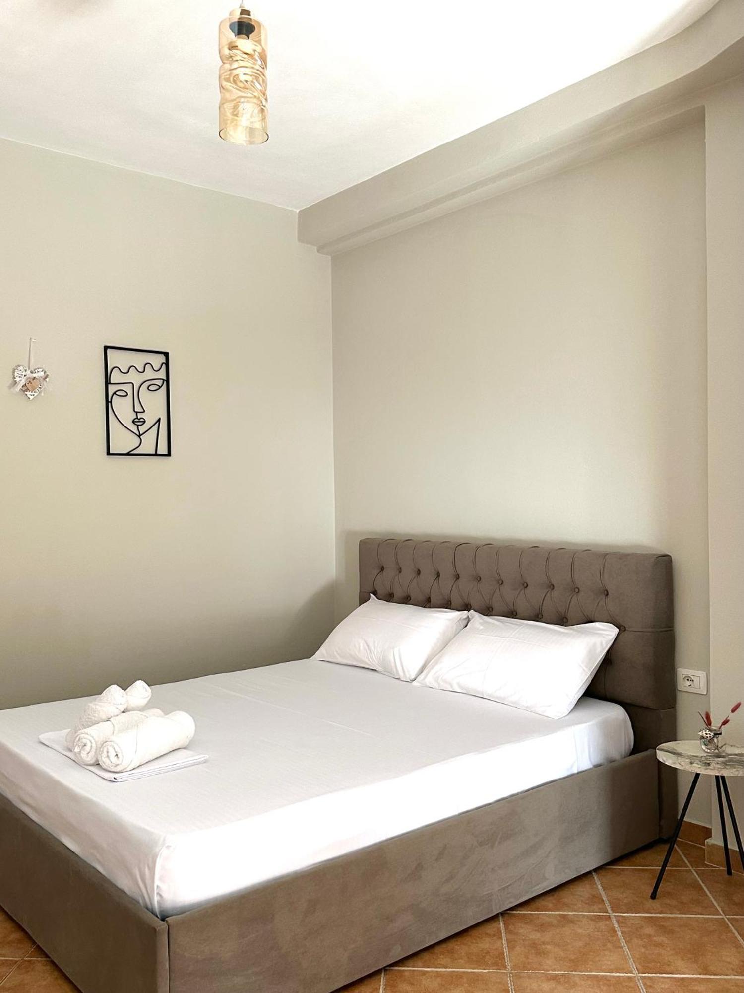 Dn Apartments Vlorë Екстериор снимка